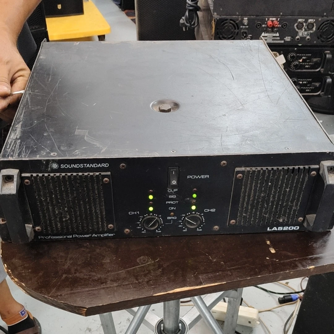 不包邮 声准功放一台LA5200型号