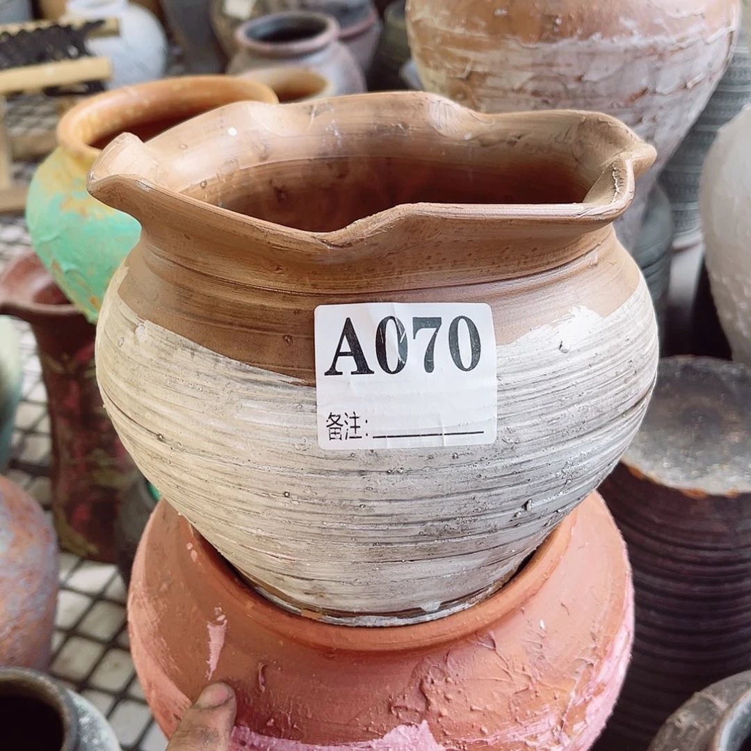 带孔口径18高度16微瑕