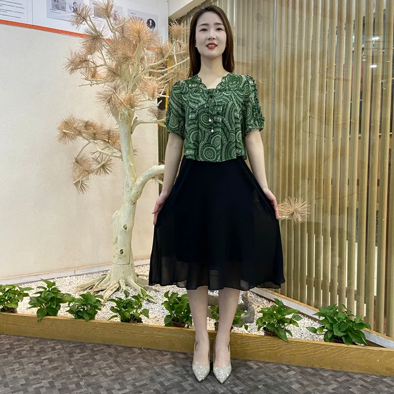 夏季时尚拼接短袖假两件连衣裙气质显瘦中长款洋气新款短袖妈妈装