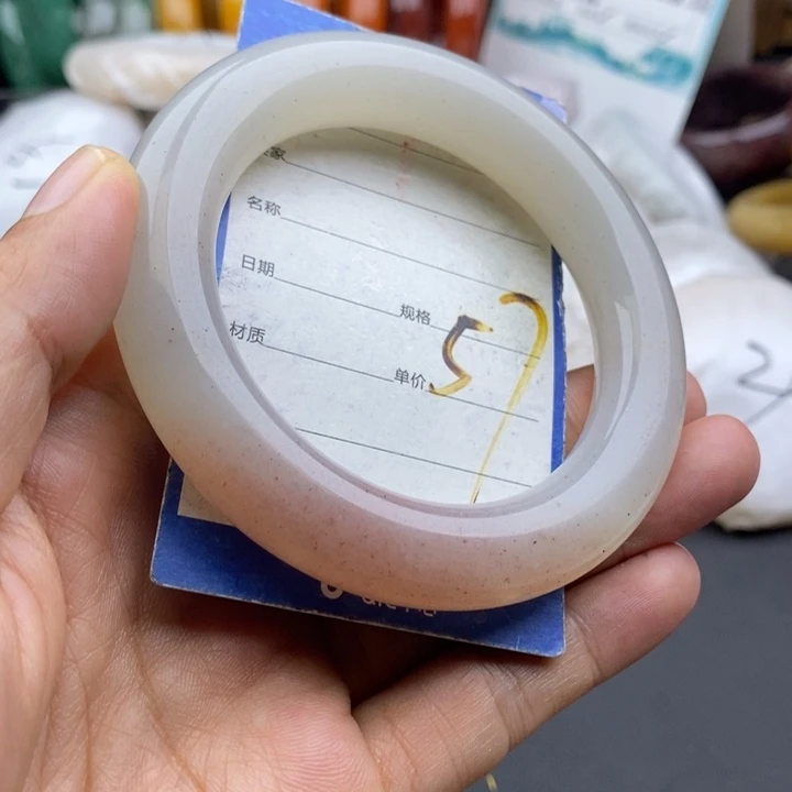 石英质玉未镶嵌手镯