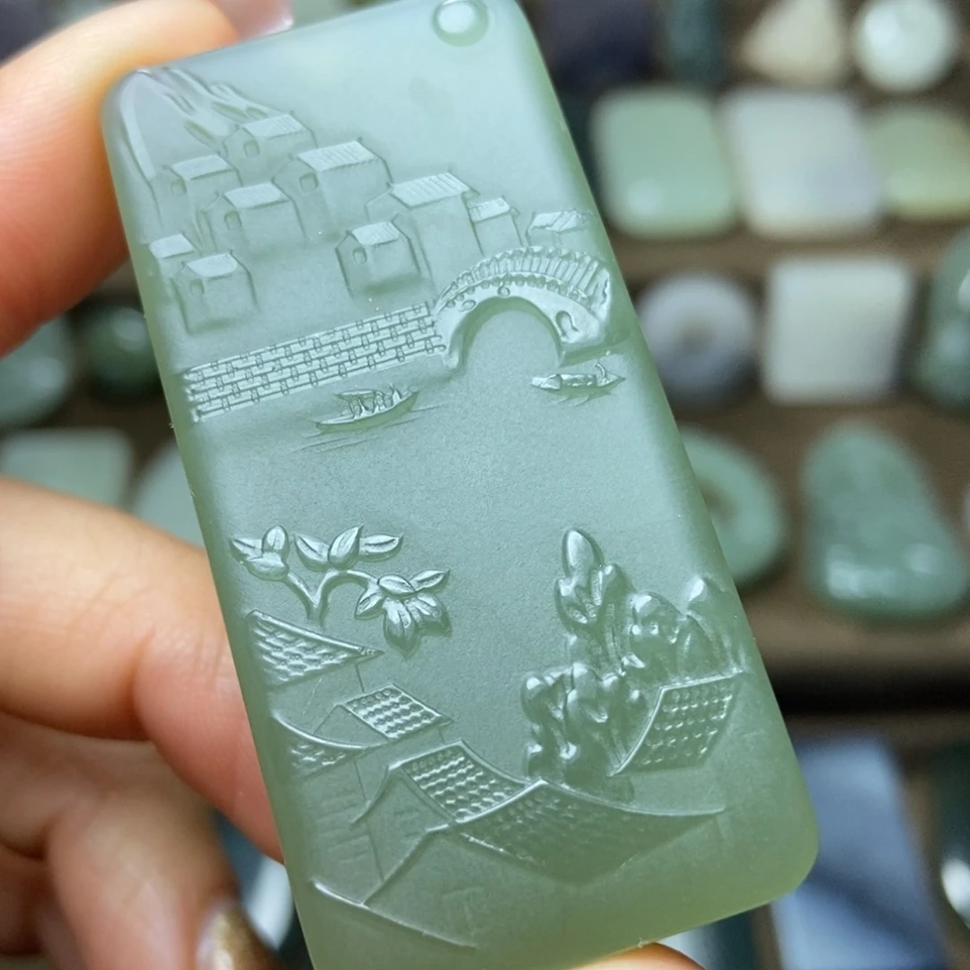 和田玉颈饰未镶嵌