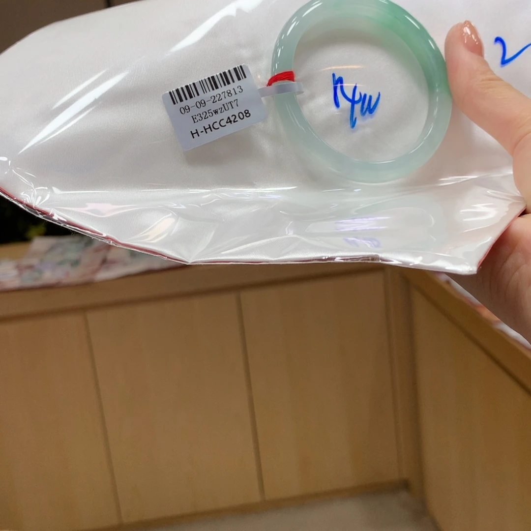 未镶嵌手镯翡翠不退不换