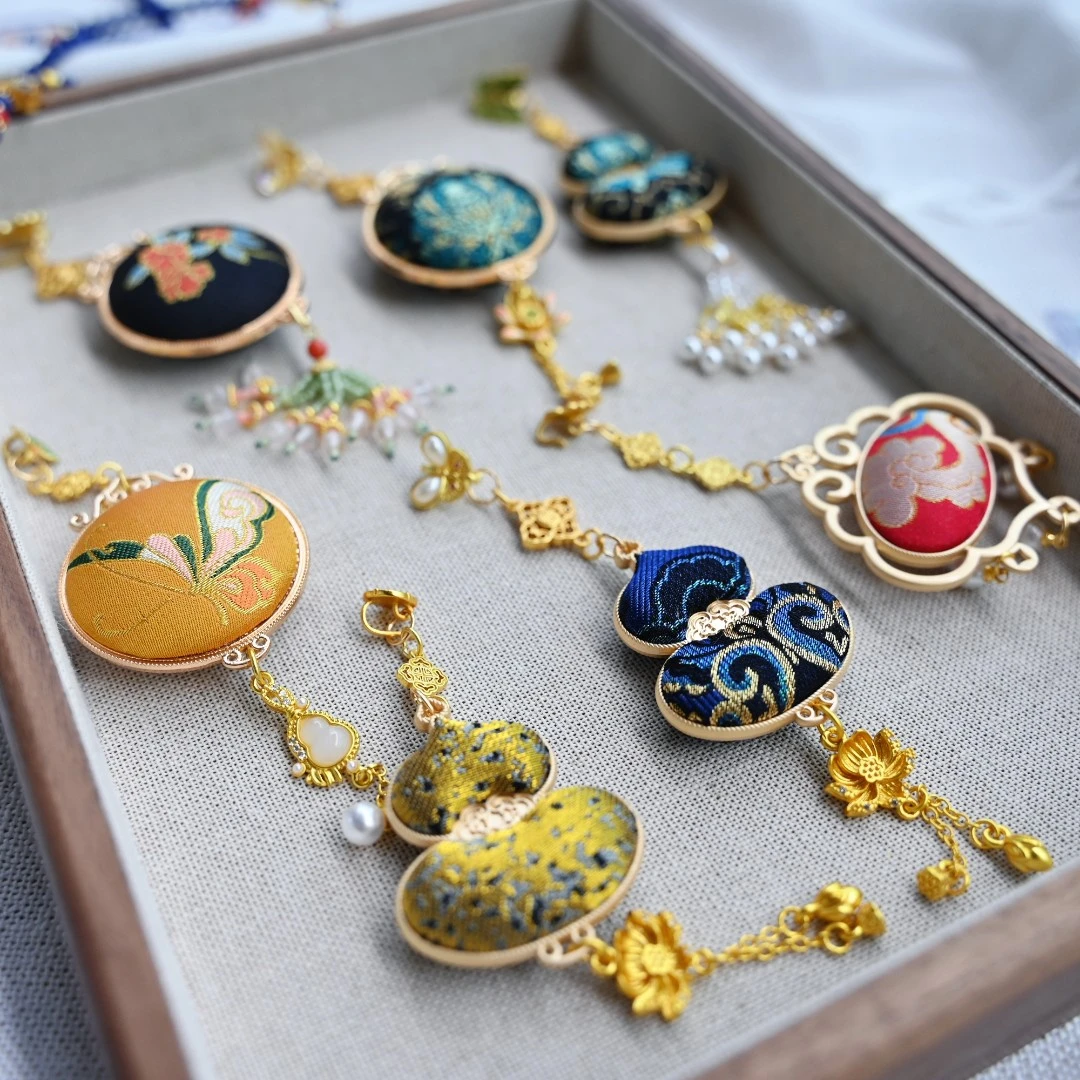 合金布艺手链 非遗宋锦国风手链葫芦手串夔龙纹紫色葫芦压襟