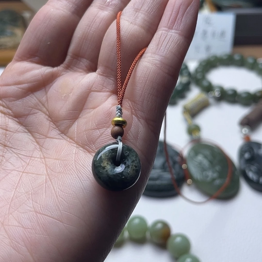 【闪购商品】和田玉挂件未镶嵌起*吧