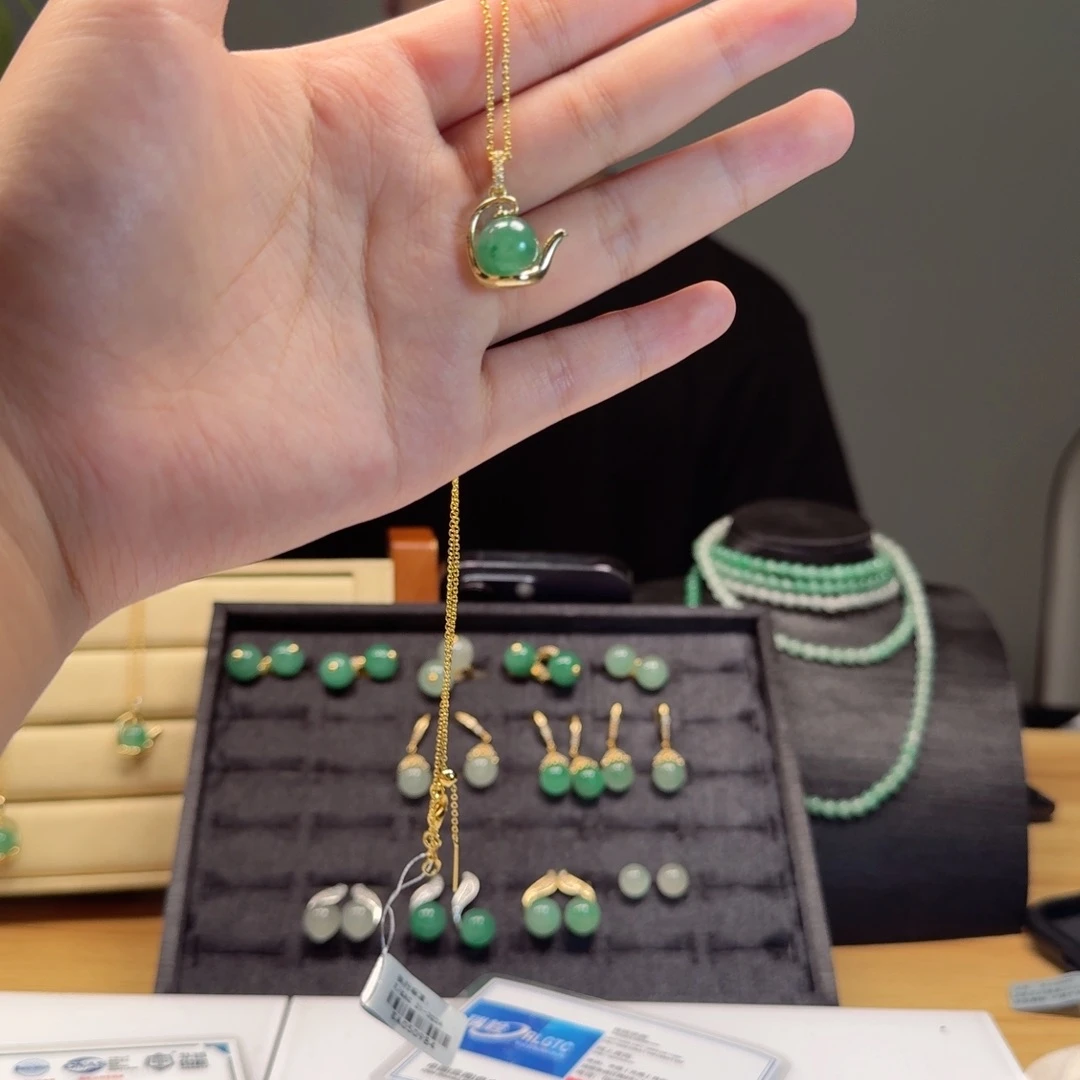 颈饰未镶嵌翡翠非洲翠