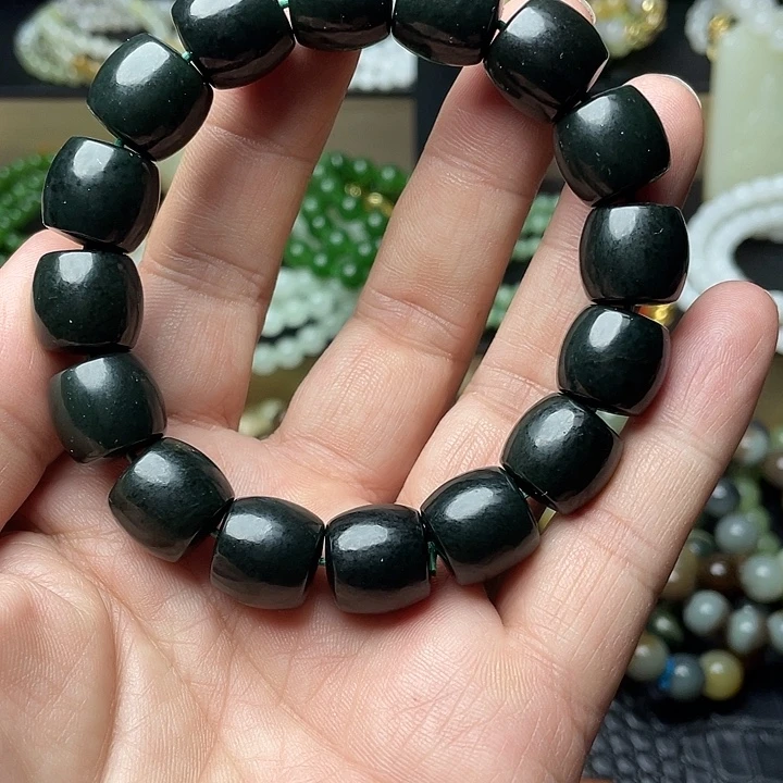 和田玉（青玉）未镶嵌手链