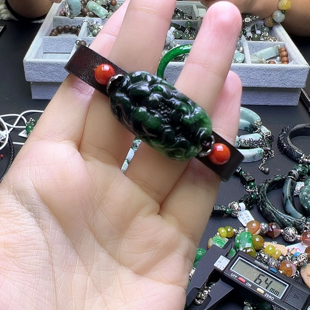 翡翠未镶嵌手链99
