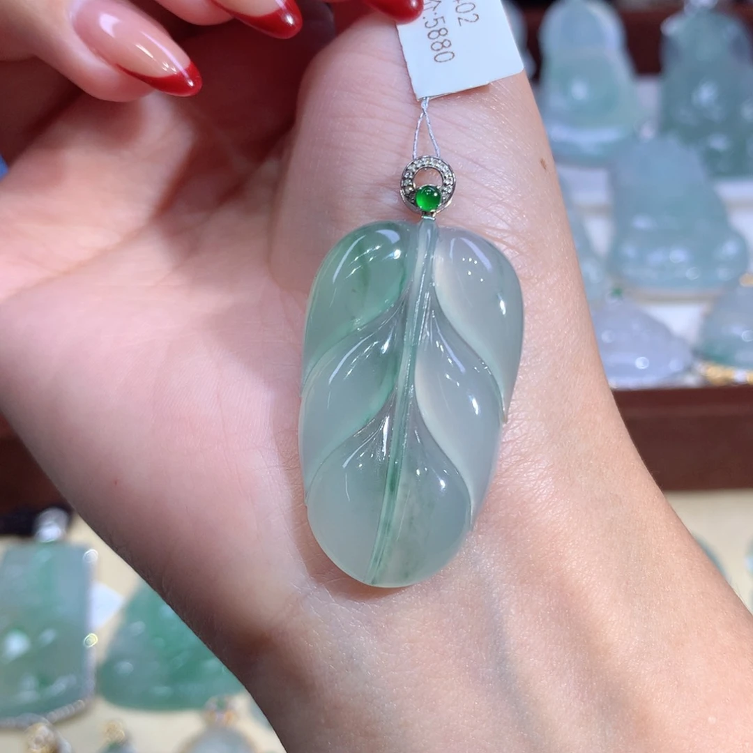 吊坠(不含链)18K金镶嵌翡翠