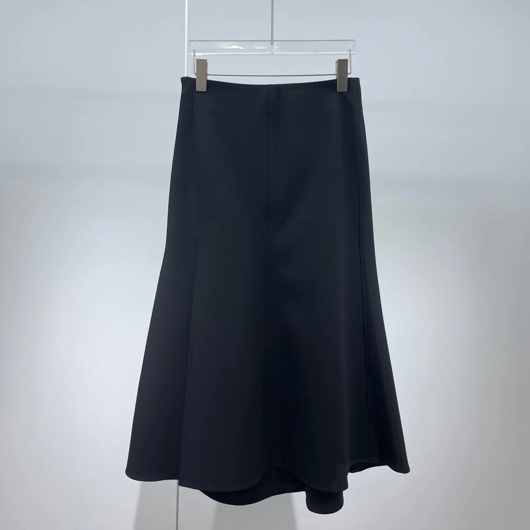 春季艾家长半裙女装气质显瘦鱼尾半裙半身裙3515