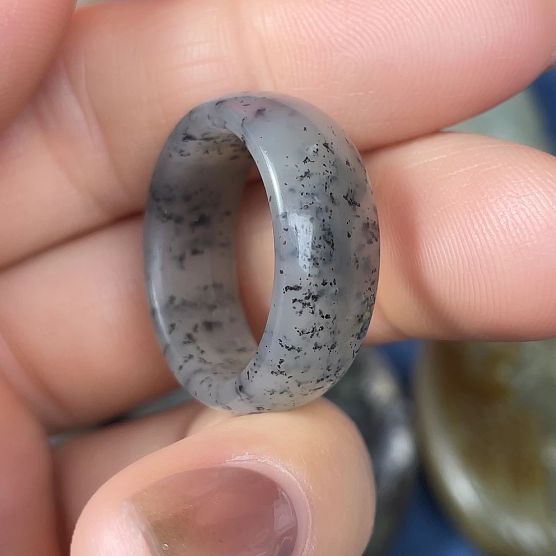 和田玉（糖玉）珠宝奇石未镶嵌吾*