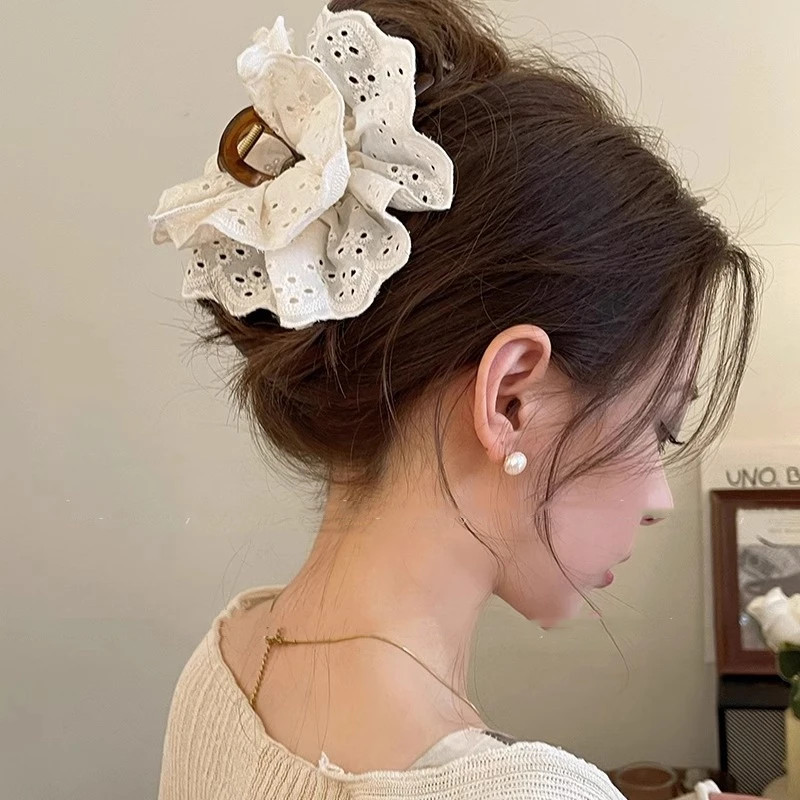 氛围感花朵发夹女后脑勺鲨鱼夹大号优雅仙气抓夹2025新款高级感
