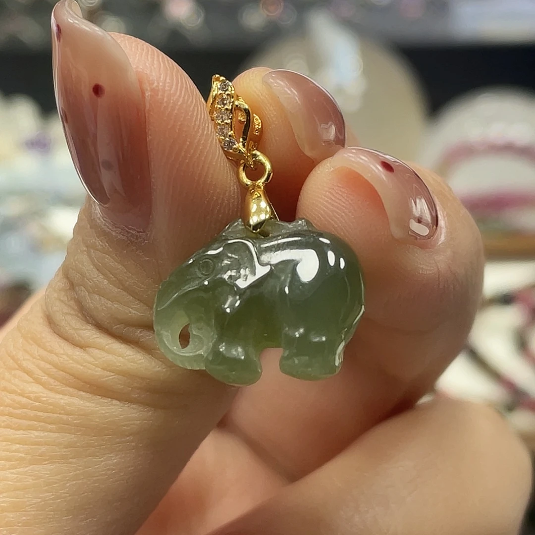 和田玉未镶嵌挂件吉象吊坠