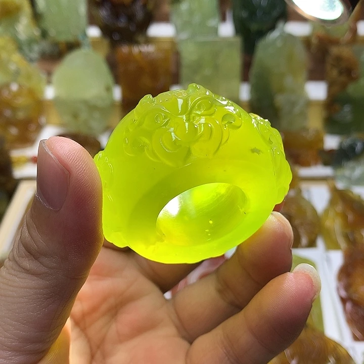 蛇纹石玉未镶嵌珠宝半成品