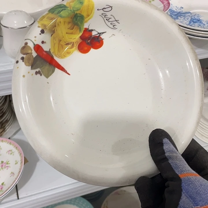 瓷片强化瓷深盘一个 口径20.5厘米