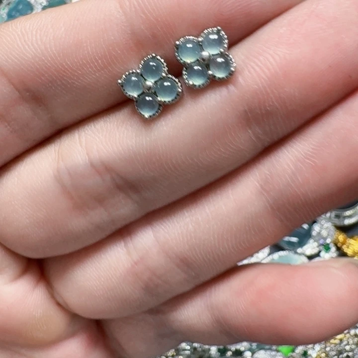 颈饰未镶嵌翡翠天然A货翡翠放漏
