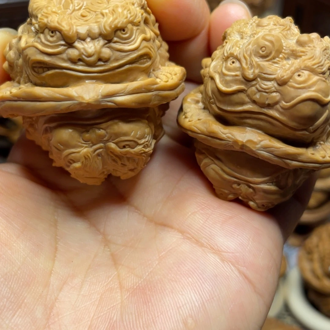 龙蝉金蝉蛤蟆头核桃雕刻