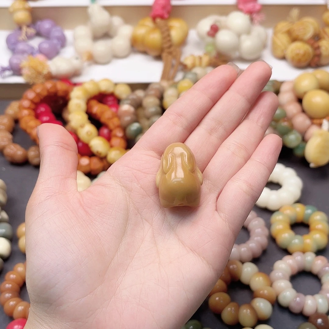 菩提根/象牙果吊坠?****ᓗQ30➕mm象牙果兔子一颗