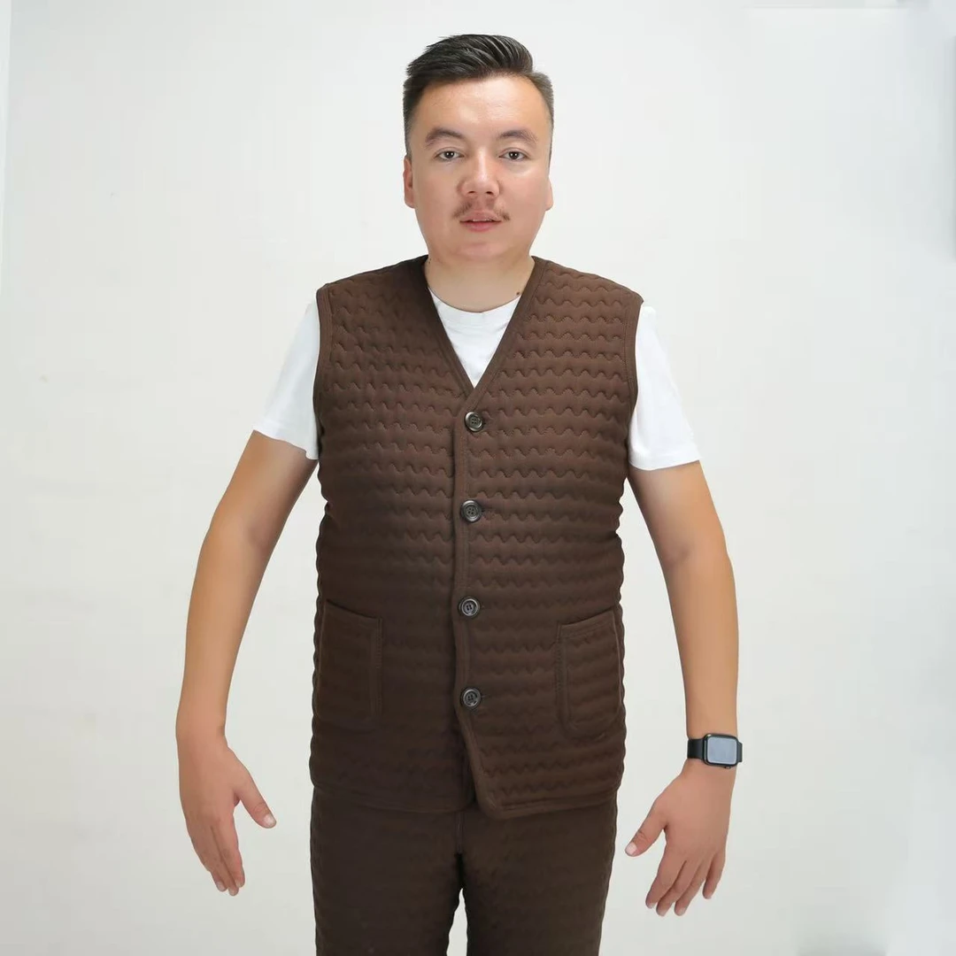 alimuhan/阿丽木汗无袖驼绒马甲中老年人装秋冬装加厚保暖短款