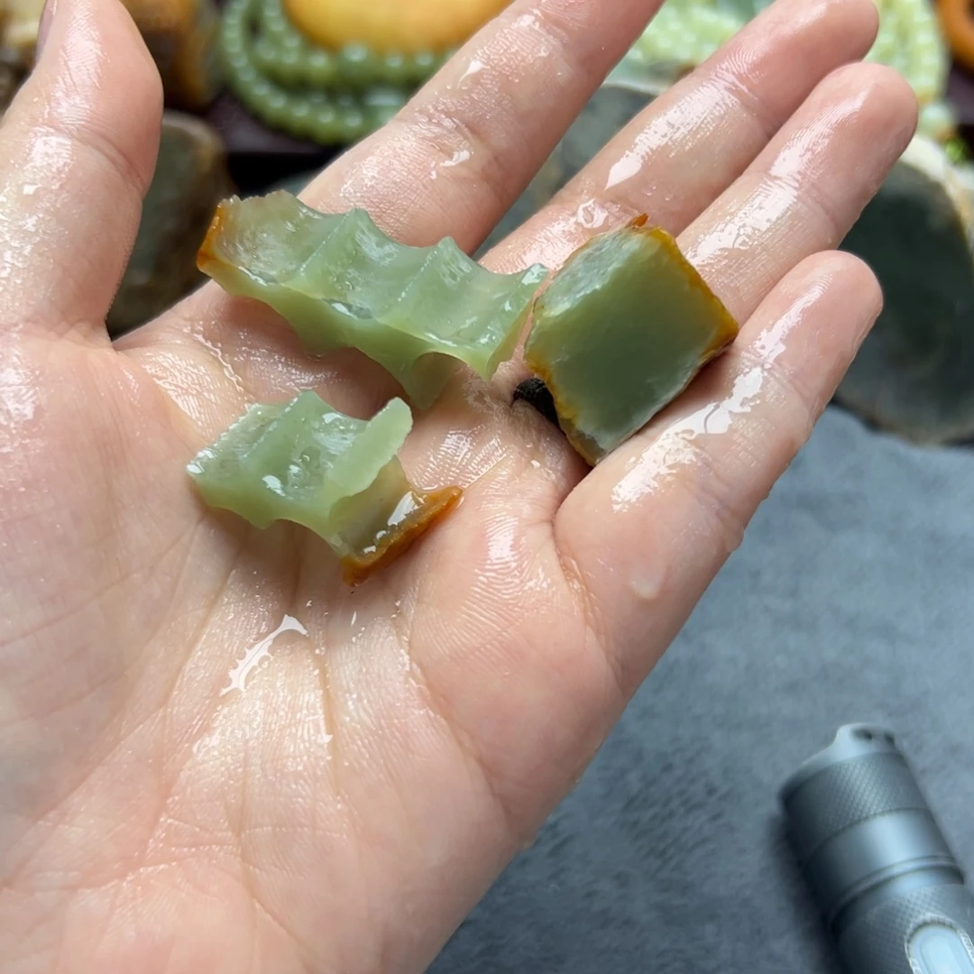 和田玉未镶嵌珠宝奇石