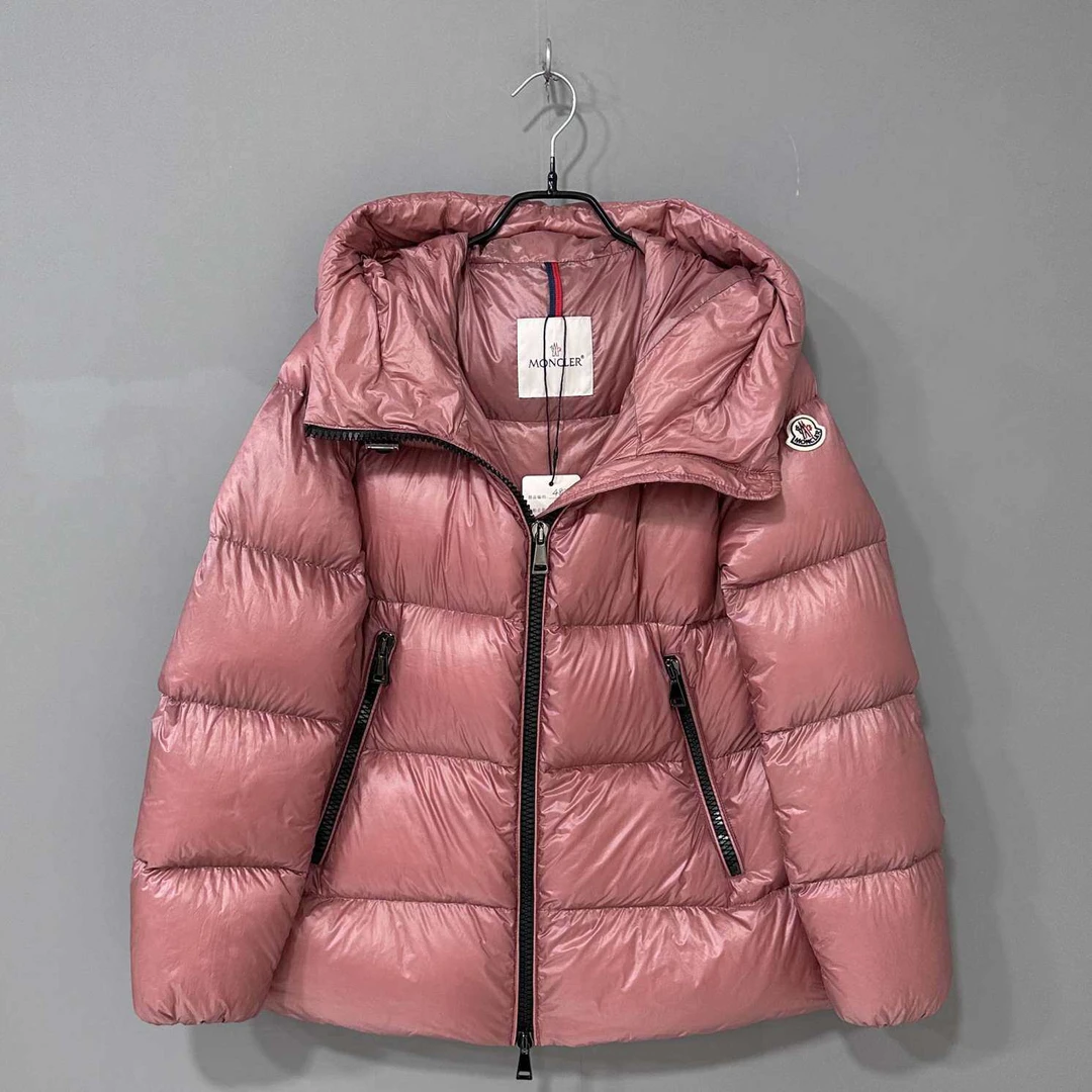 99新 MONCLER seritte松软感羽绒服/2码/48067