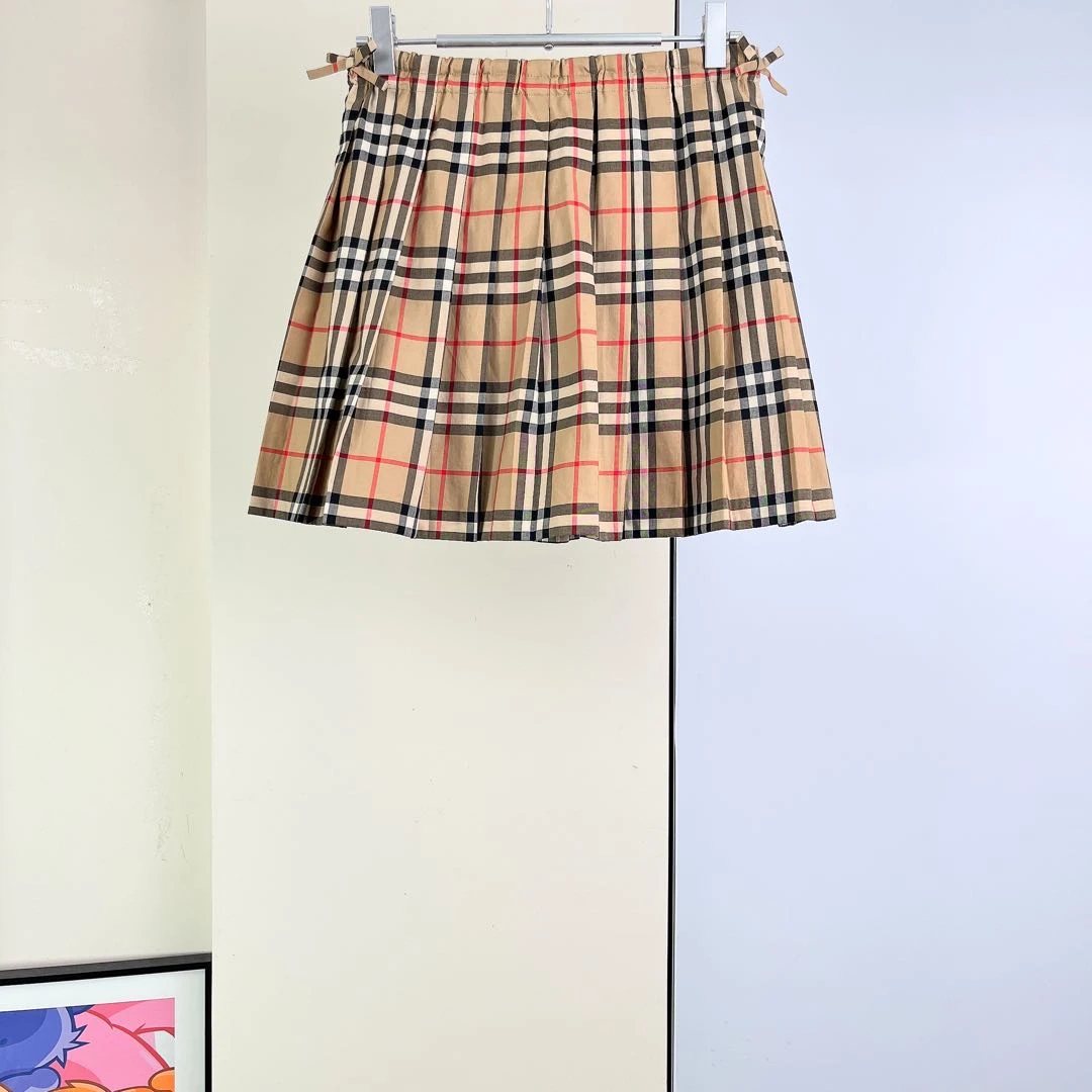 99新/Burberry/博柏利/短裙/12Y/Xsps11875