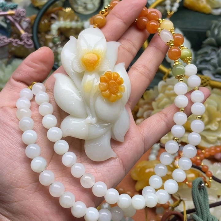 蛇纹石玉吊坠合金琪*