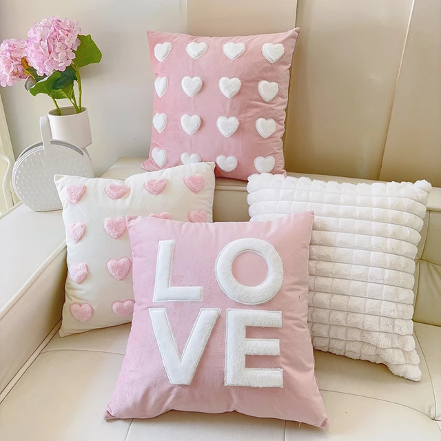 爱心毛绒兔子粉色刺绣抱枕 沙发客厅公主风床头靠垫少女心靠枕套