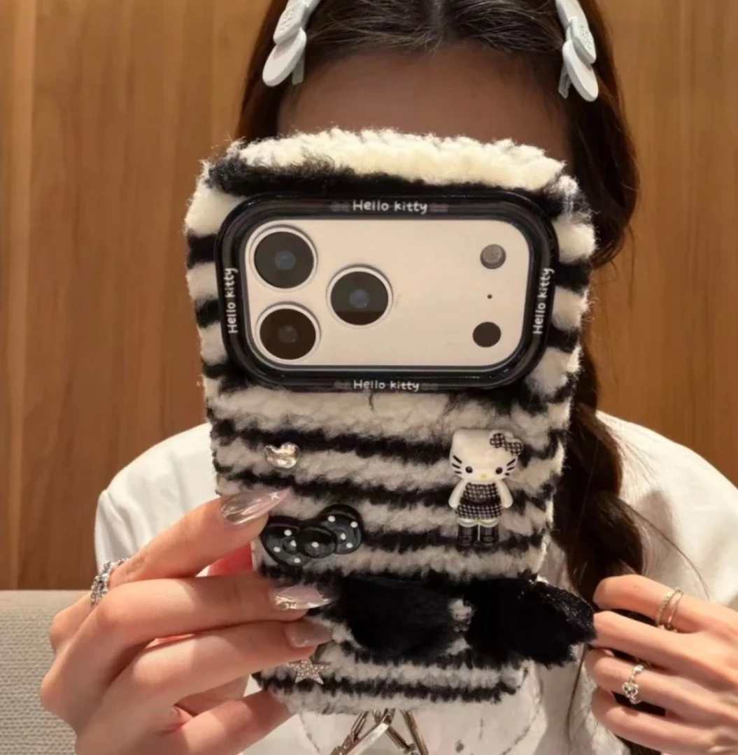 可爱黑白毛绒立体猫咪适用苹果17promax手机壳iphone16pro保护套