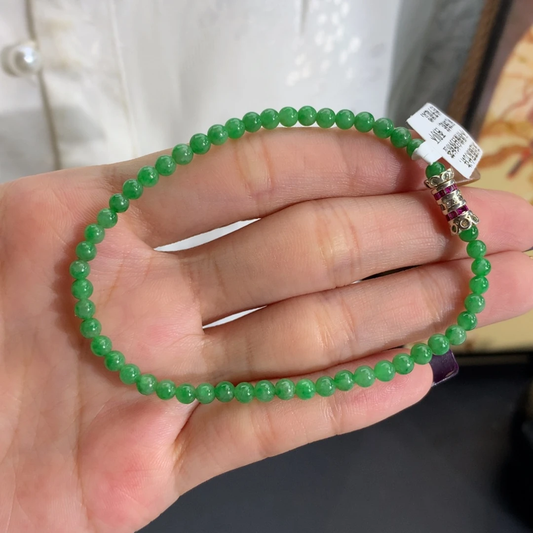 翡翠未镶嵌手串卡3.7细润绿手串