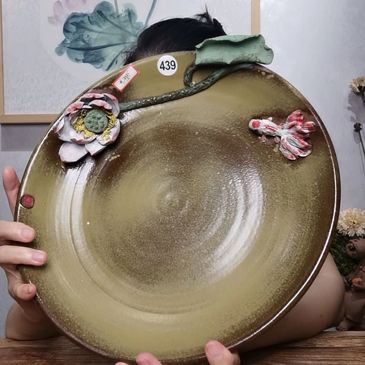紫砂不规则童趣系列作品莲年有鱼大盘