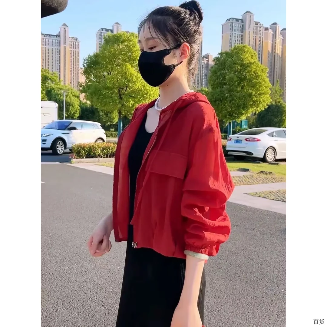 2025夏季新款女士高级感连帽晒衣薄纱宽松小个子透气短外套上衣女