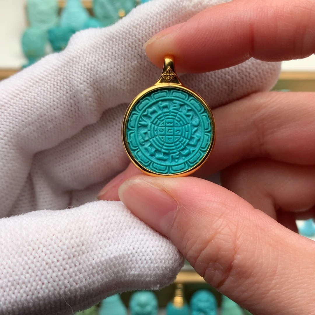 绿松石18K金镶嵌配饰