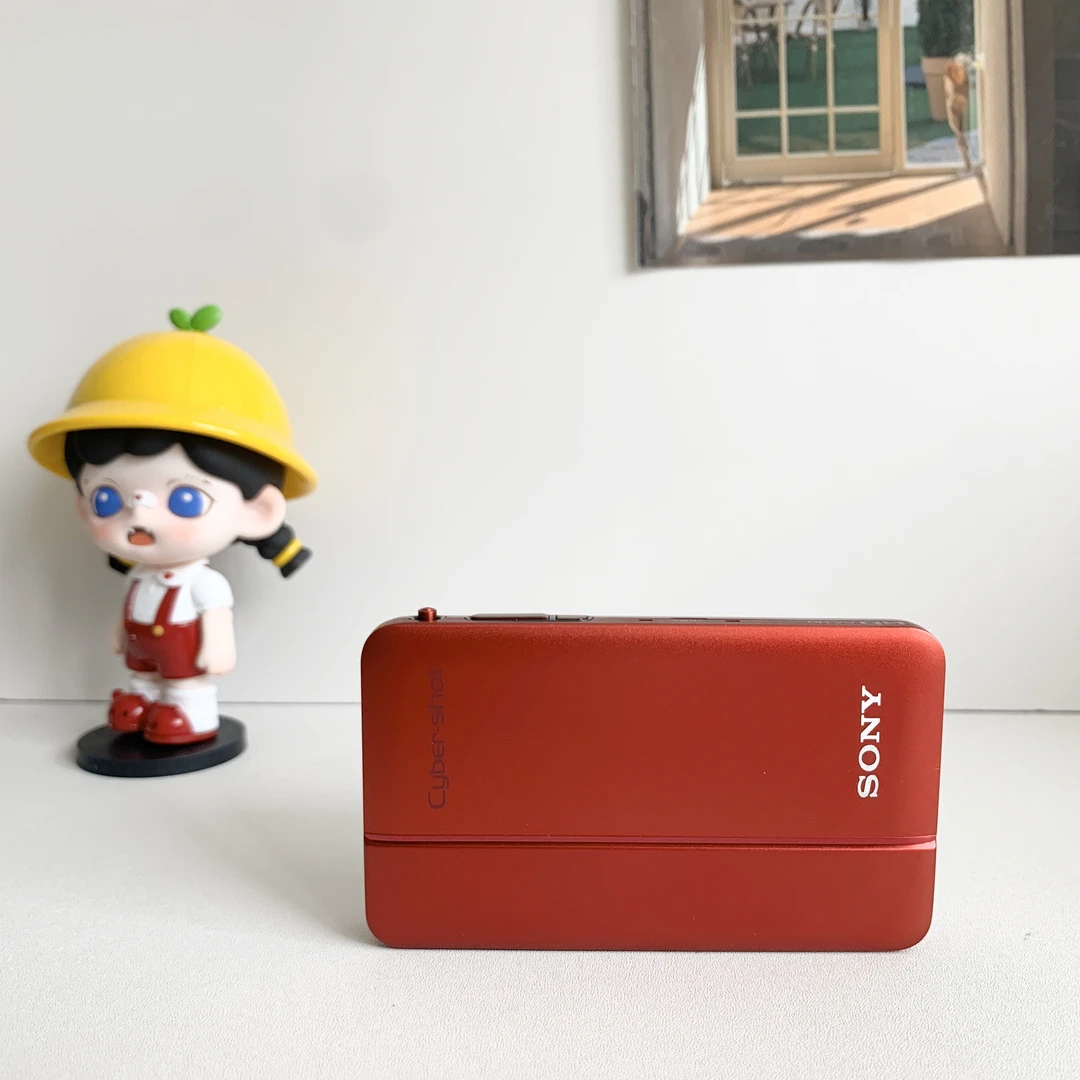 95新 Sony/索尼 tx66红色1820万像素5倍变焦 高清奶油通透质感