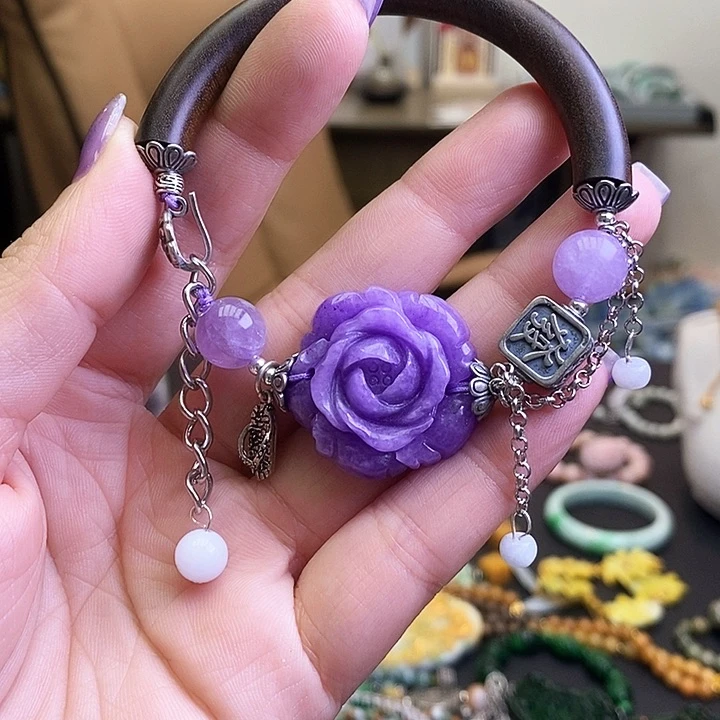 翡翠未镶嵌吊坠(赠链)佑*350