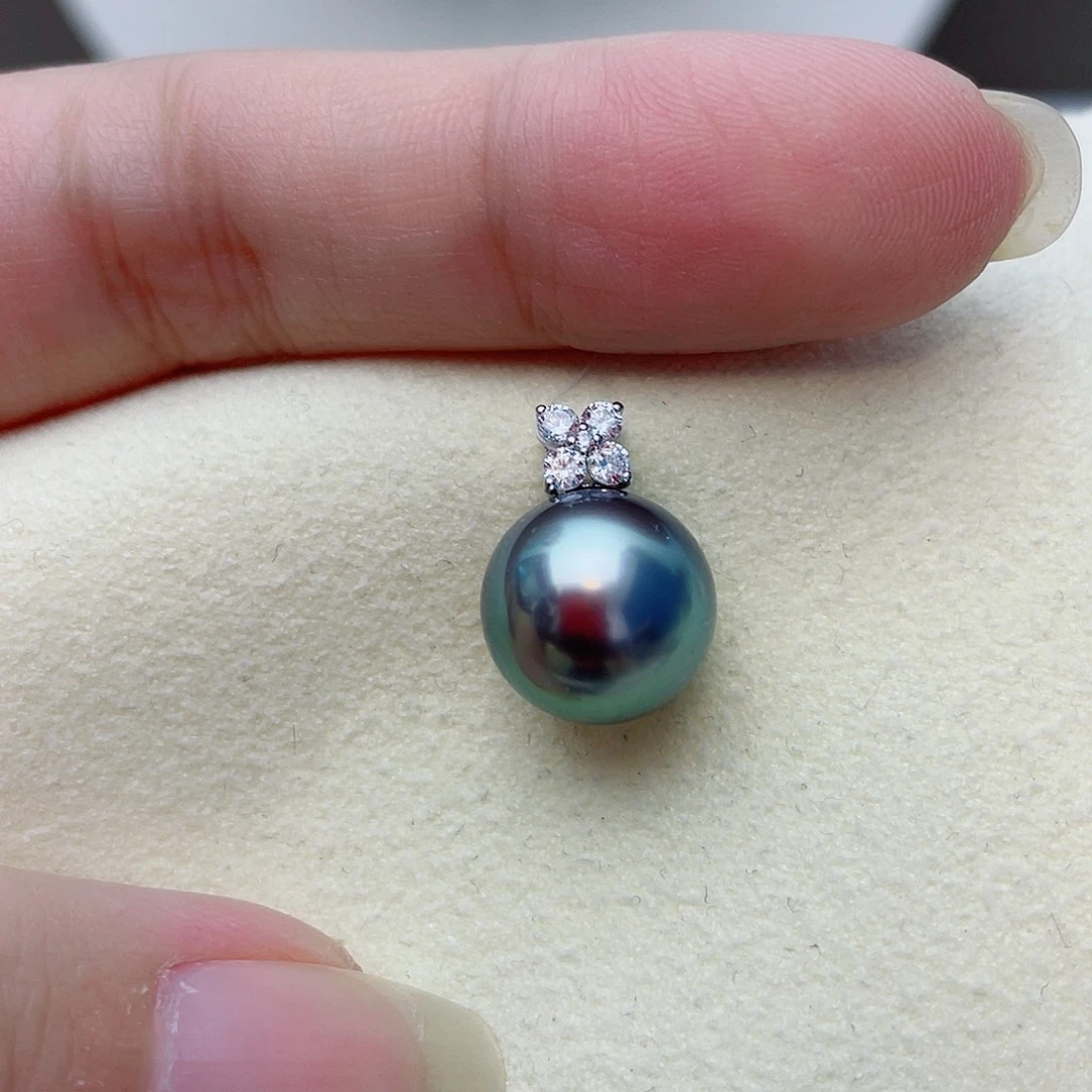 18K金镶嵌海水珍珠颈饰w66