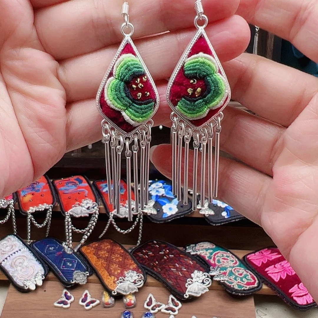 织绣手工刺绣工艺品