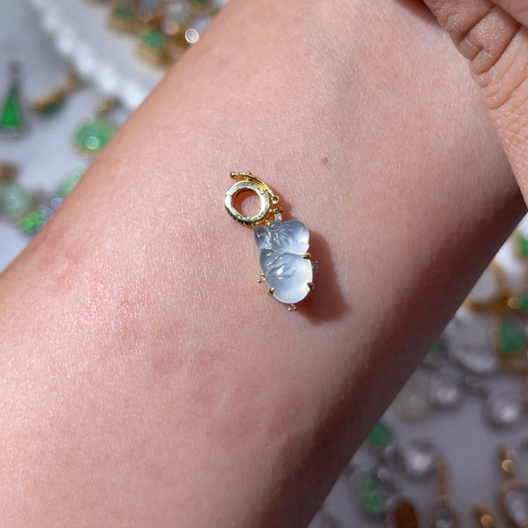 吊坠(不含链)18K金镶嵌翡翠