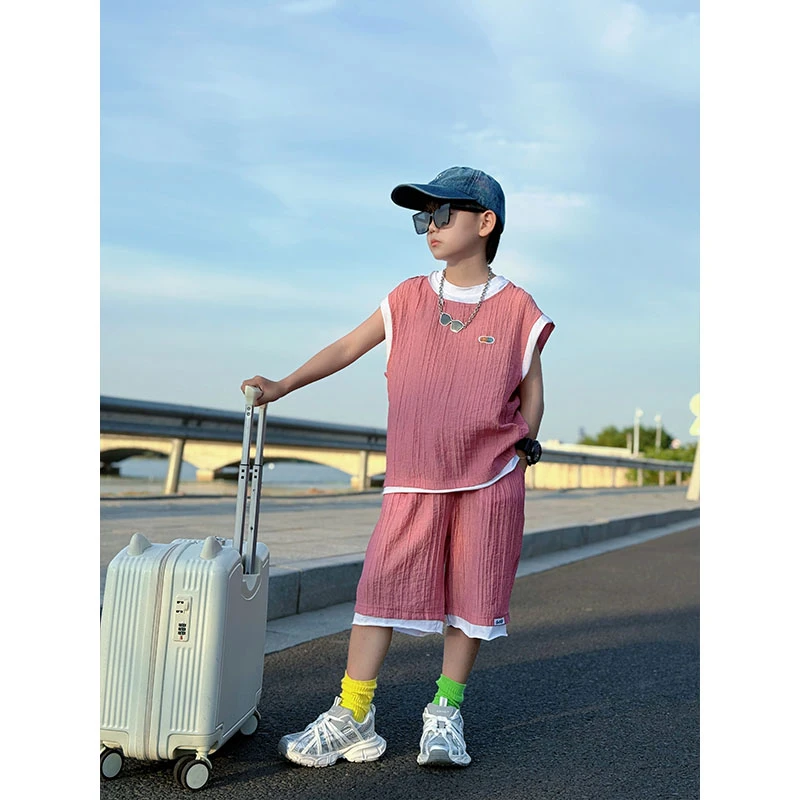 夏季时尚个性撞色圆领无袖背心套装中大童男孩休闲简约舒适两件套