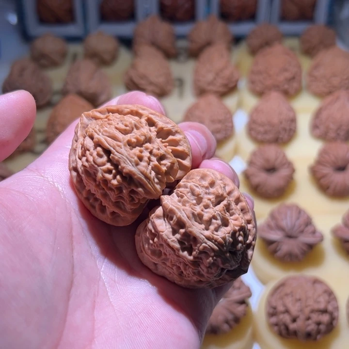 吊坠文玩核桃三角白特价