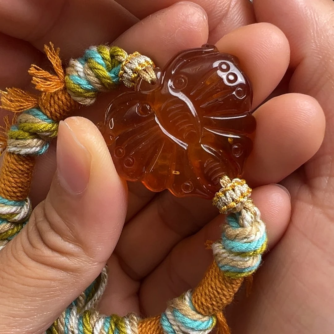 琥珀未镶嵌裸石琥珀