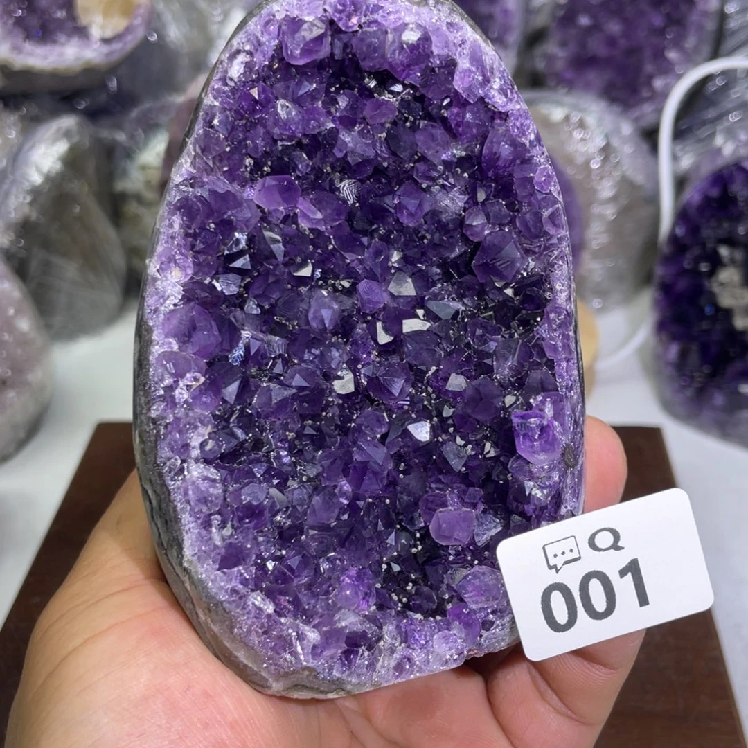 未镶嵌大型摆件（非配饰）水晶