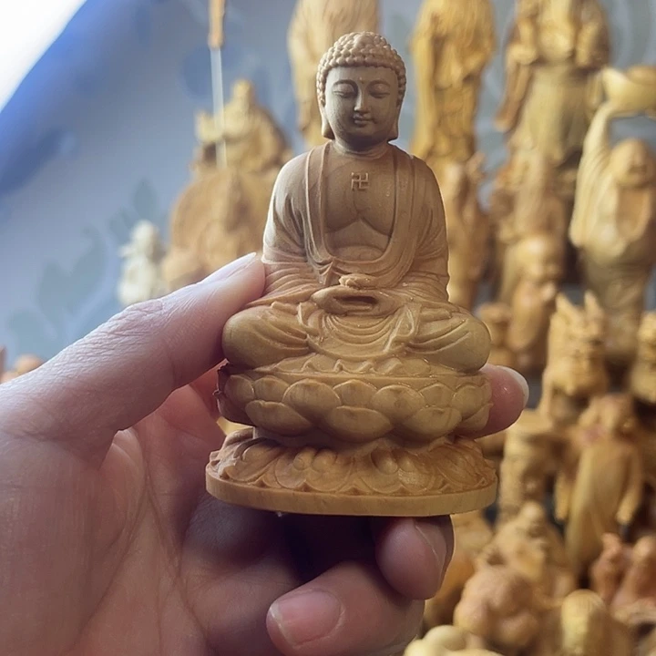 柏木（崖柏）崖柏大日如来高8公分