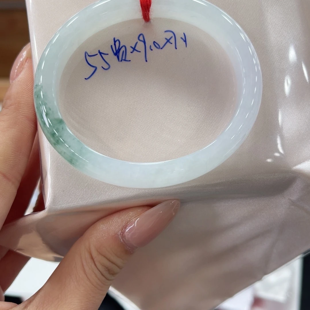 未镶嵌手镯翡翠翡翠