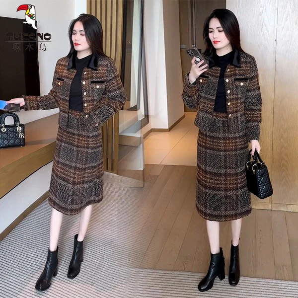 啄木鸟2025年秋冬新款小香风时尚穿搭洋气显瘦不挑人加厚时尚套装