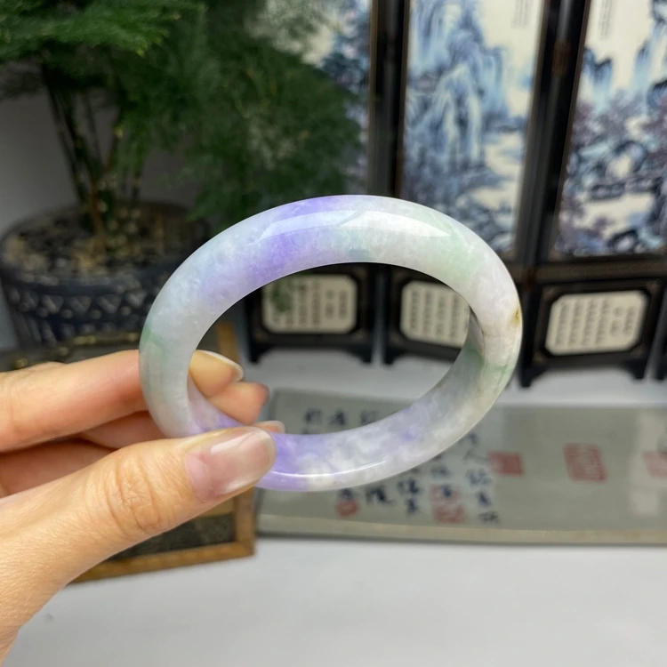 58.9紫罗兰飘绿黄翡三彩正圈手镯 天然翡翠A货手镯