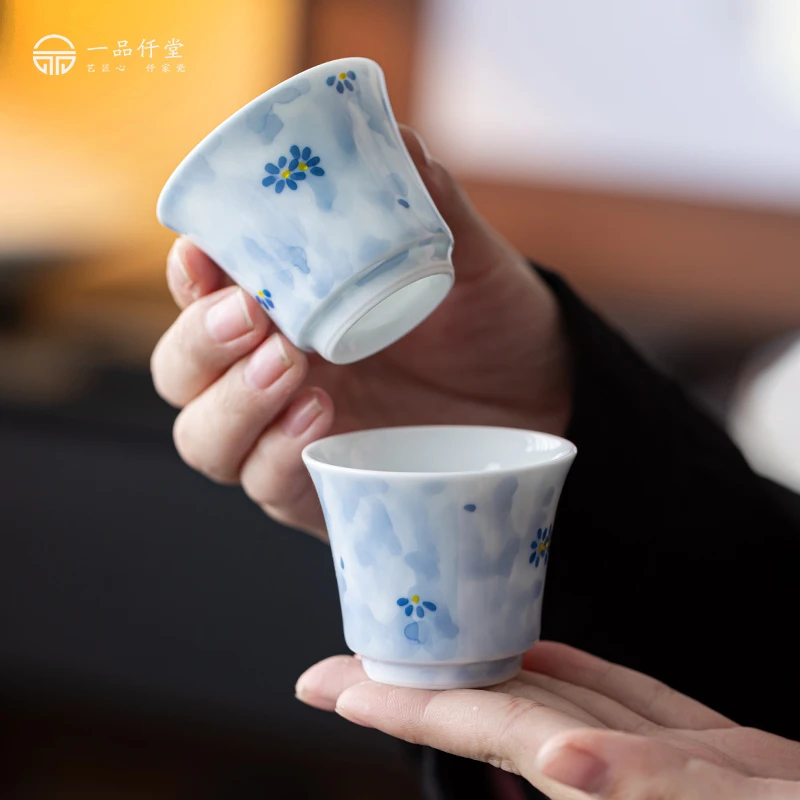 小雏菊茶杯陶瓷品茗杯国潮简约精致女士主人杯单杯手绘小容量水杯