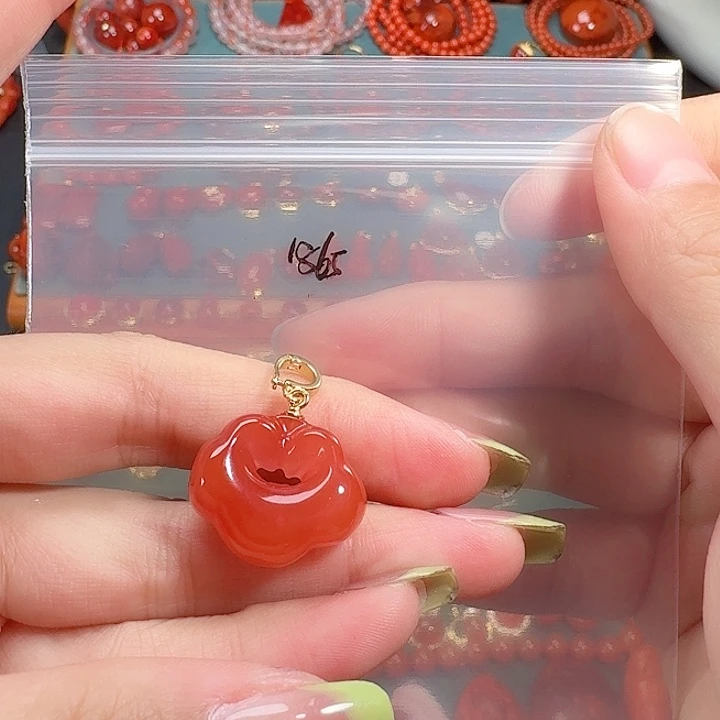 南红玛瑙银S925镶嵌吊坠