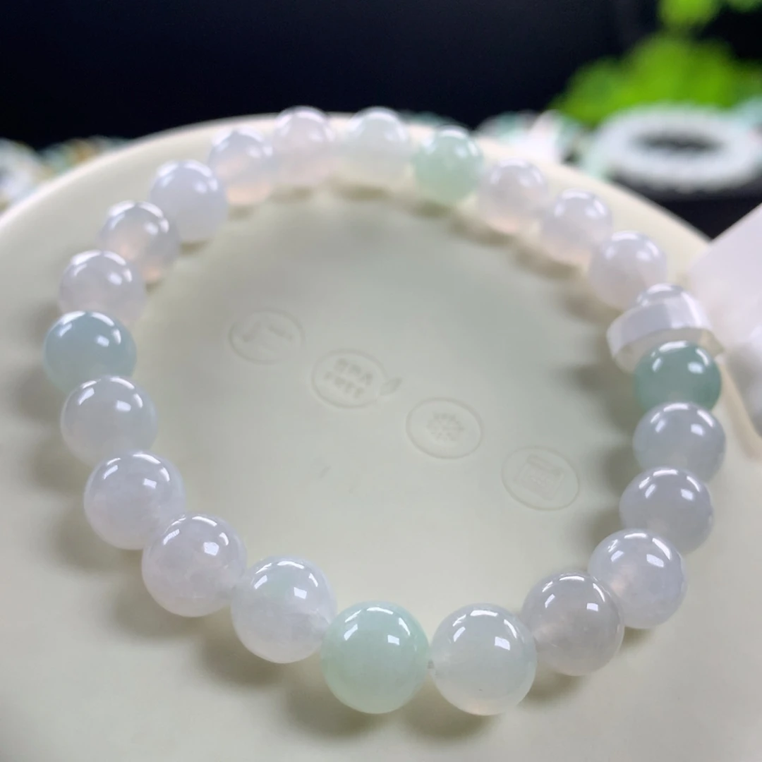 翡翠未镶嵌手链卡7.7