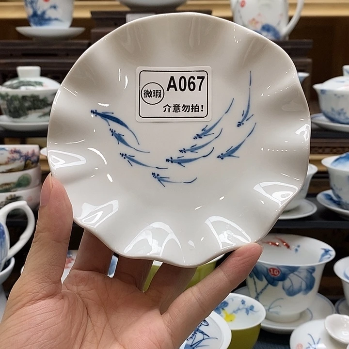 手绘小鱼壶承一物一拍釉下彩微瑕福利款