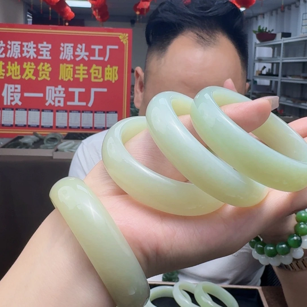 未镶嵌戒指和田玉多样性发货，拍一发一